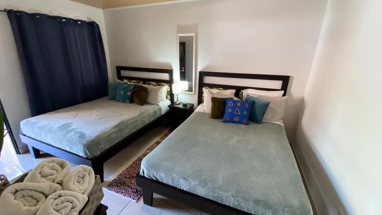 Roxy'S Bed & Breakfast Бока-Чіка Екстер'єр фото